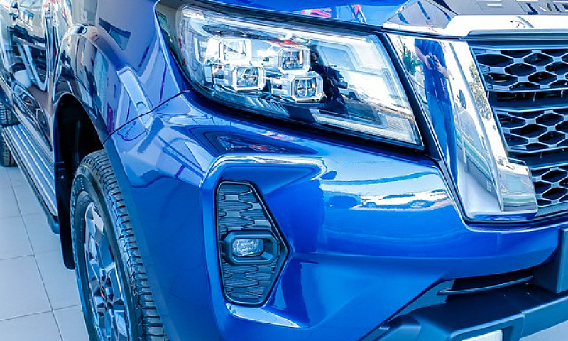 Nissan Frontier 2.3 ...