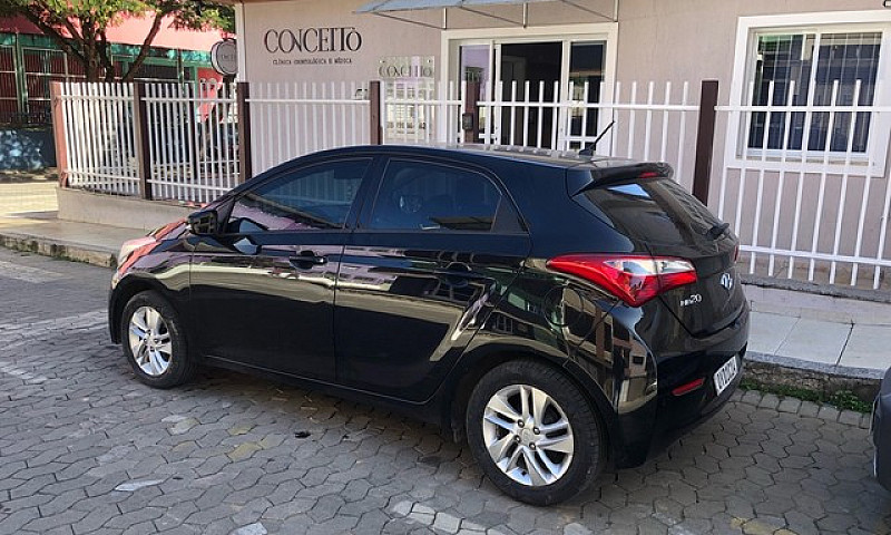 Hb20 1.6 Premium 201...
