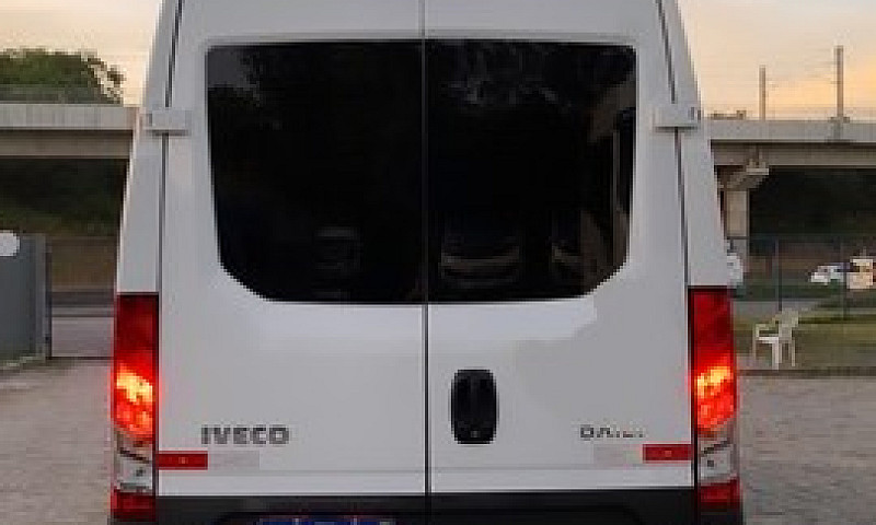 Iveco Minibus 19 Lug...