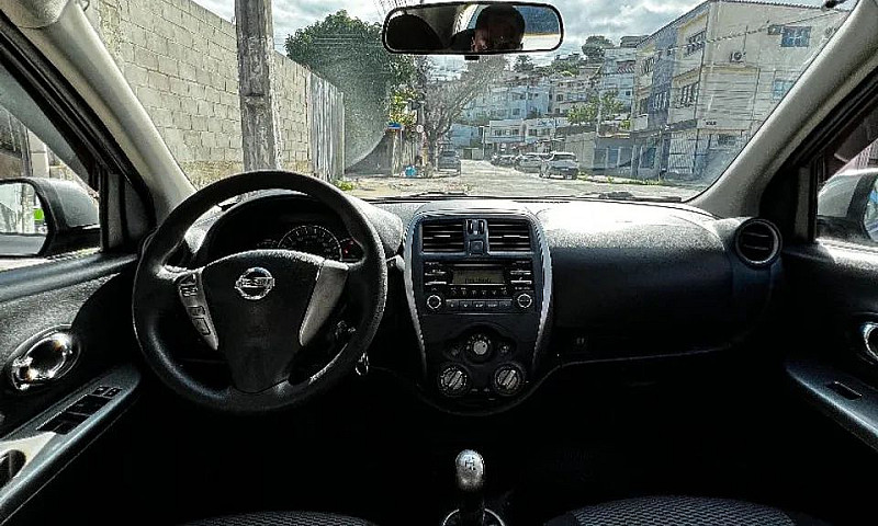 Nissan March Sv 1.6 ...