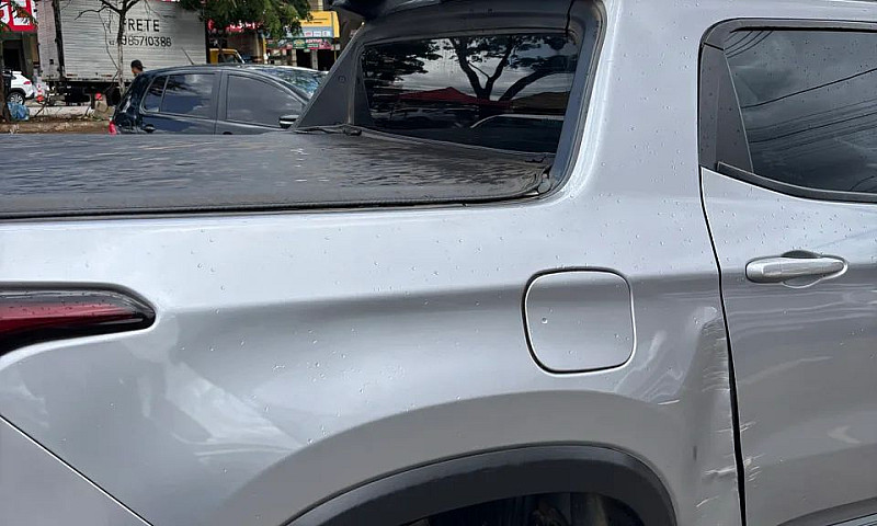 Fiat Toro Freedom 1....