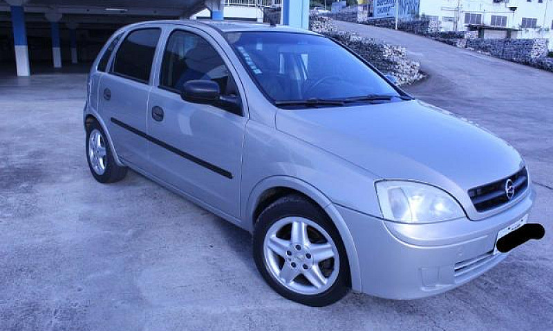 Gm Corsa Hatch 1.8 F...