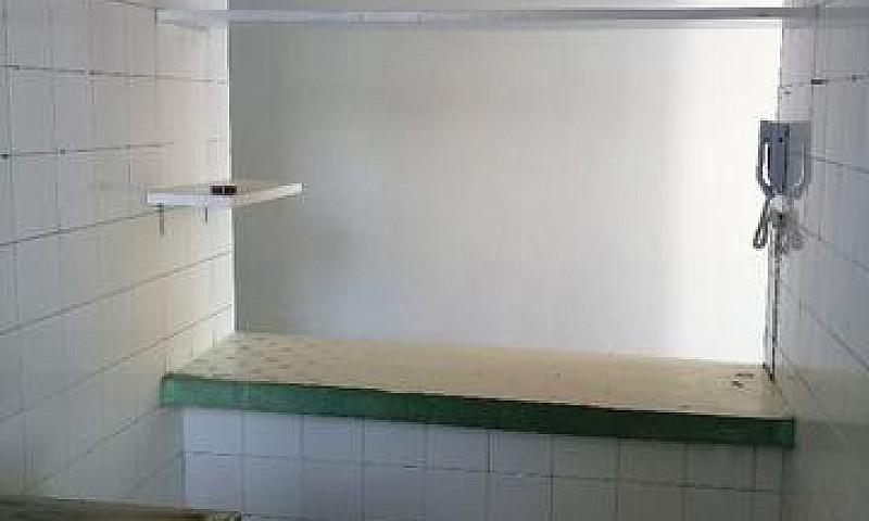 1/4 Localizado Vista...