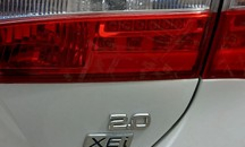 Corolla 2016...