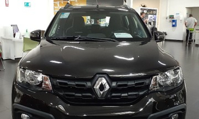 Kwid Outsider...