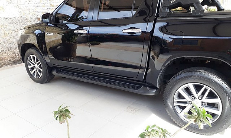 Hilux Srv Diesel Top...