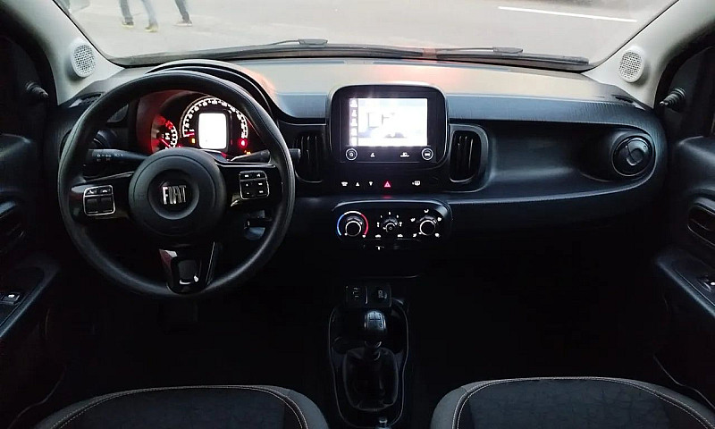Fiat Mobi Trekking 1...