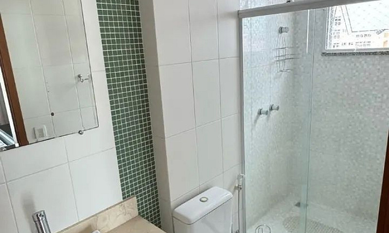 3 Quartos (2 Suites)...