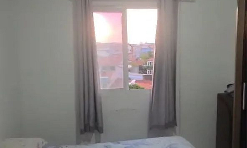 Vende Se Apartamento...