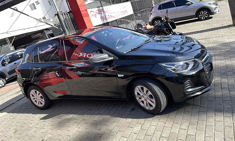 Chevrolet Onix Hatch...