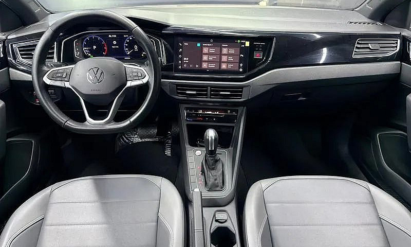 Volkswagen Nivus Hig...