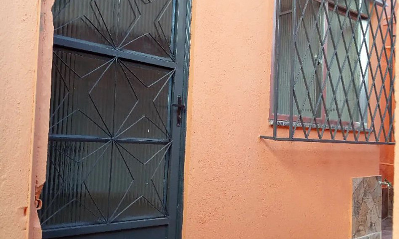 Alugo Otima Casa, 1 ...