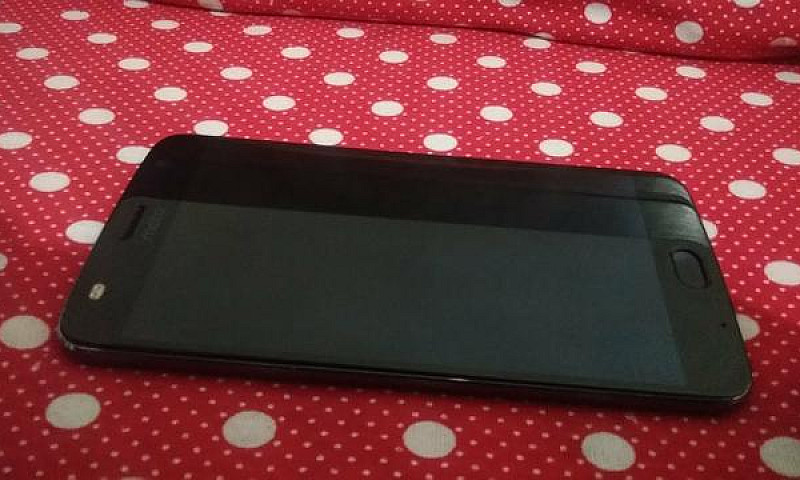 Motorola Z2 Play...