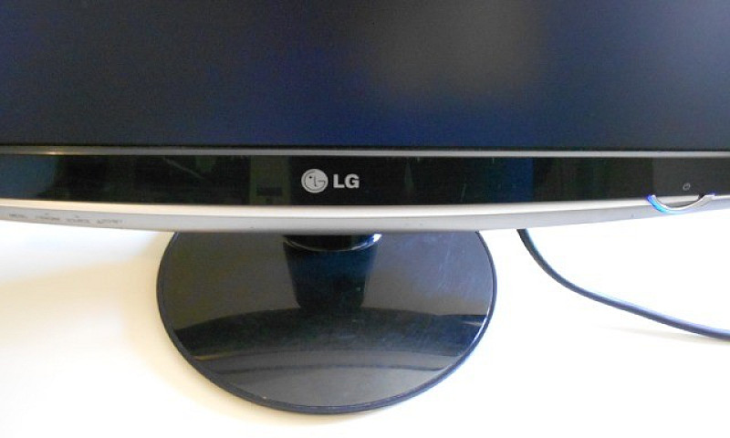 Vendo Monitor Lcd De...