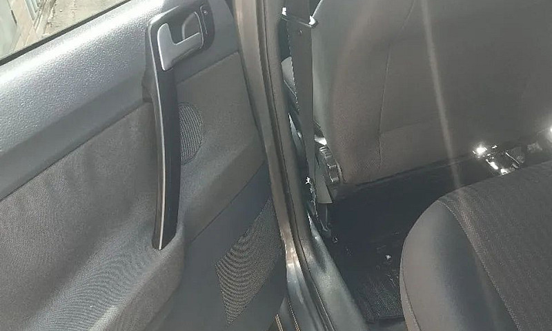 Volkswagen Polo 1.6 ...