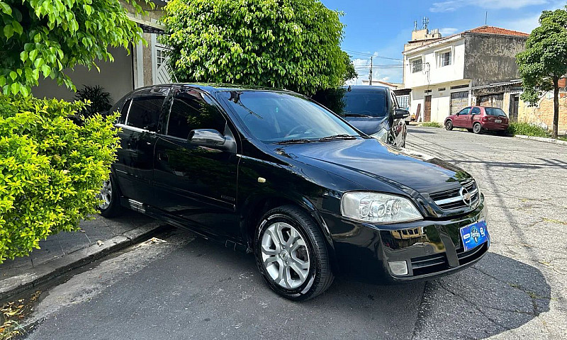 Chevrolet Astra Adva...