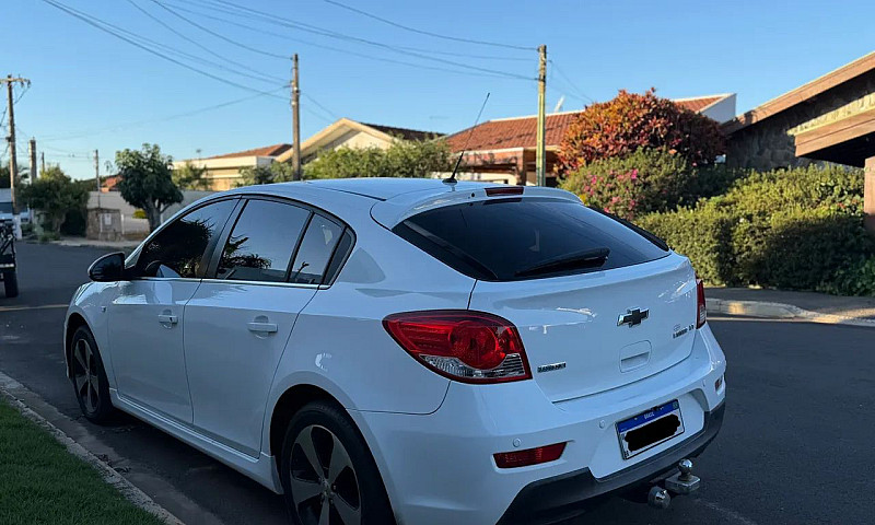 Chevrolet Cruze Hb S...