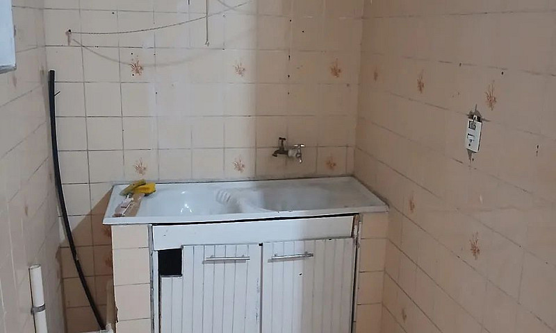 Alugo Casa ...