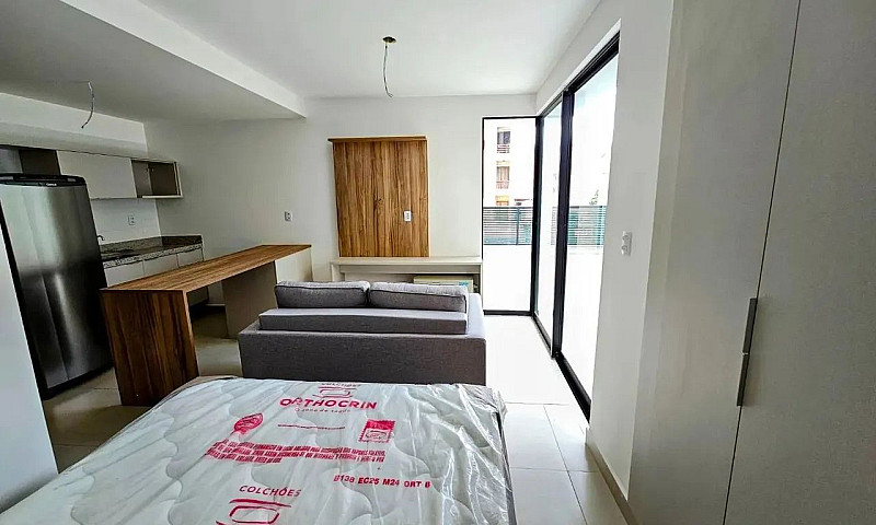 Studio Mobiliado Fre...