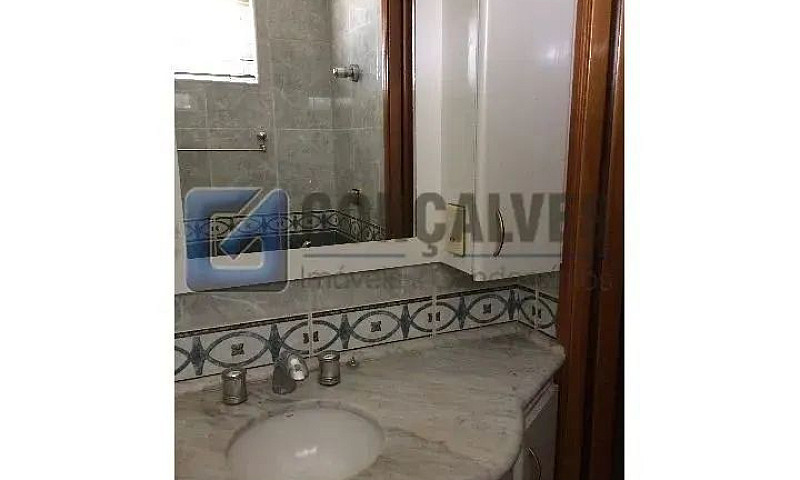 Sobrado Comercial À ...