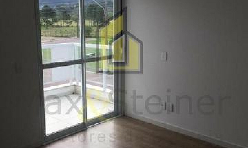 Al. Excelente Casa A...