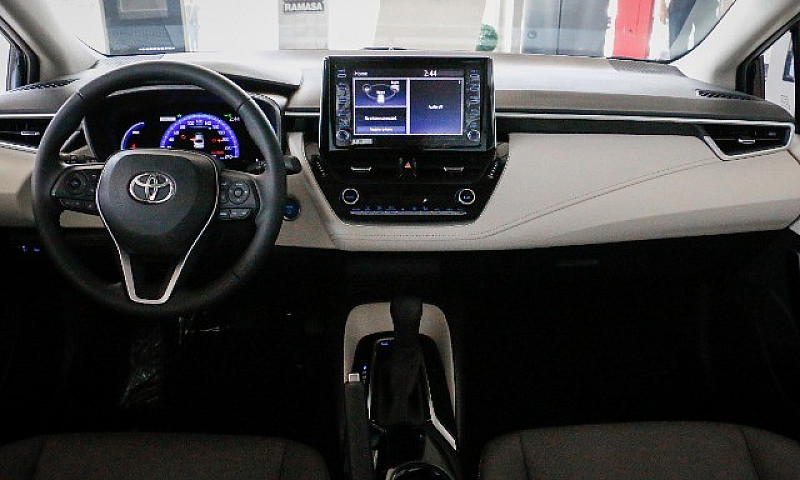 Corolla Hybrid Premi...