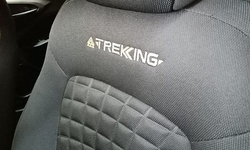 Fiat Argo Trekking 1...