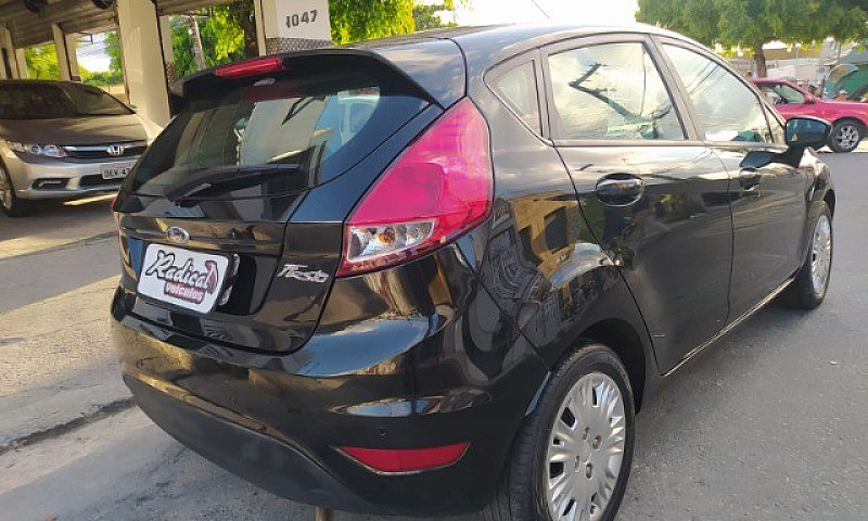 New Fiesta 1.5 Compl...