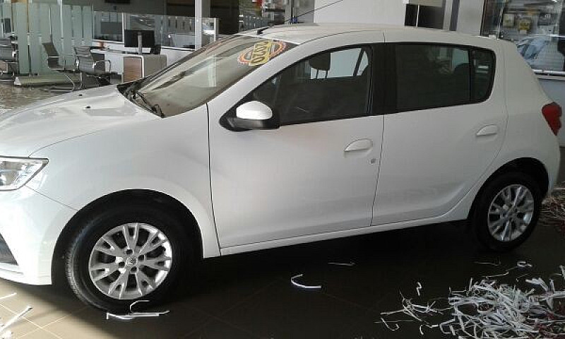 Renault Sandero 1.0 ...