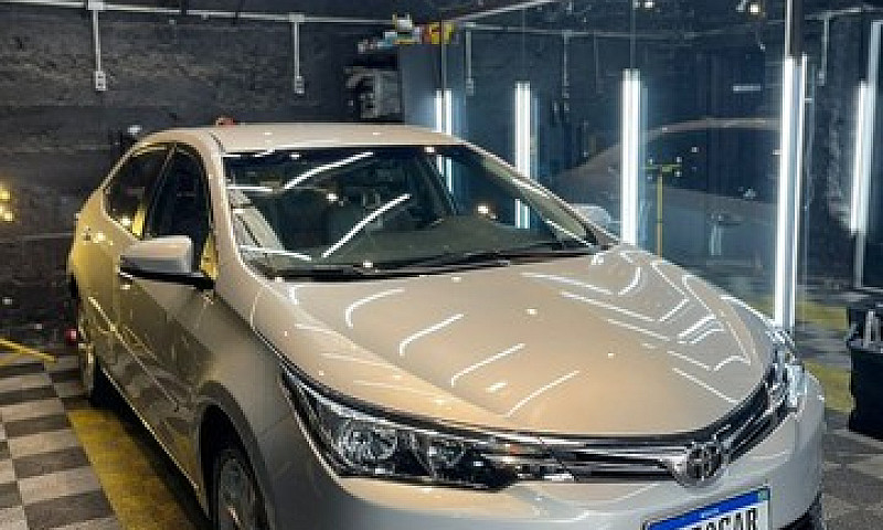 Toyota Corolla - 2.0...