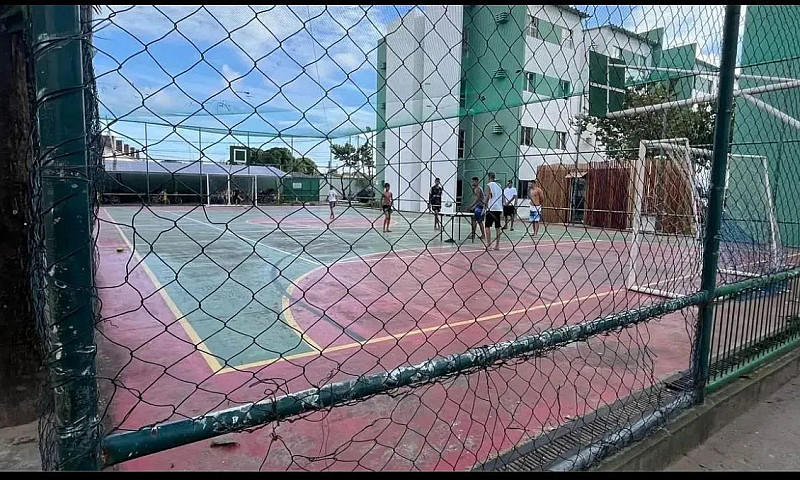 Apto 2 Quartos-Alugo...