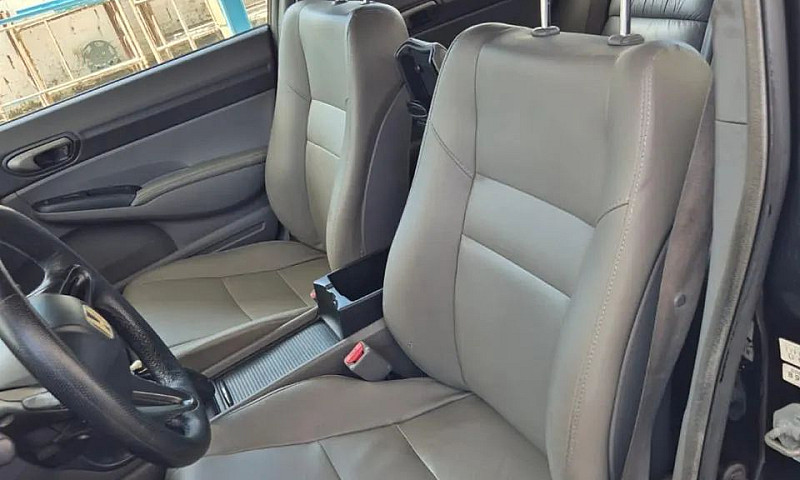 Honda Civic Sedan Lx...