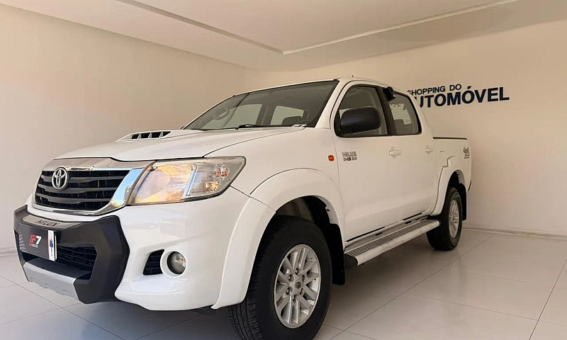 Toyota Hilux Cd Sr D...