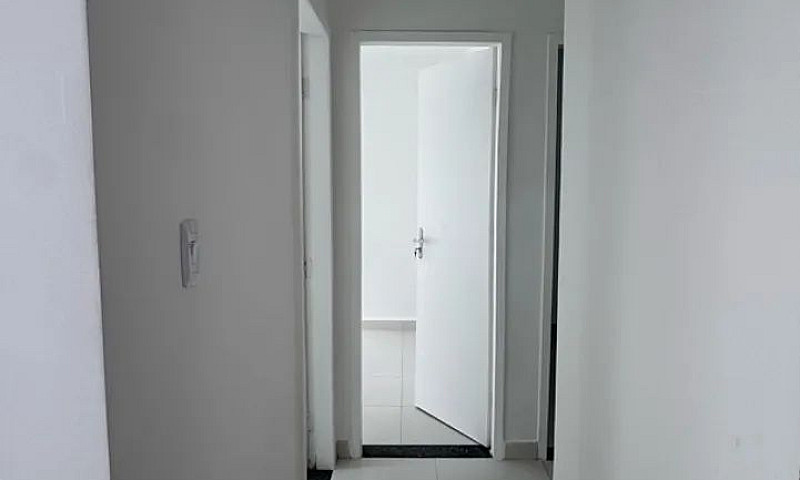 Apartamento À Venda...