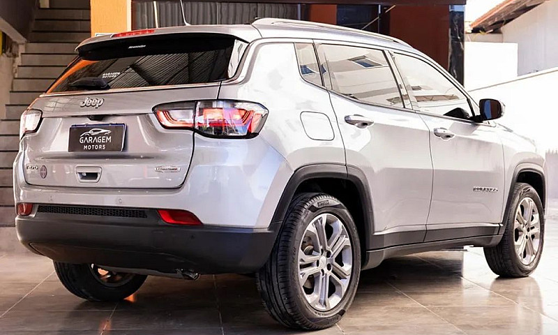 Jeep Compass Long. T...