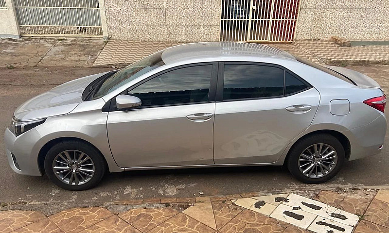 Toyota Corolla Xei 2...