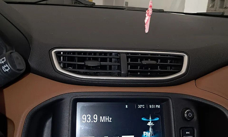 Chevrolet Onix Activ...