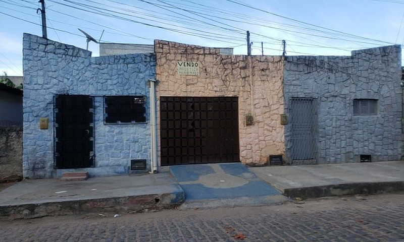 3 Casas No Centro Do...