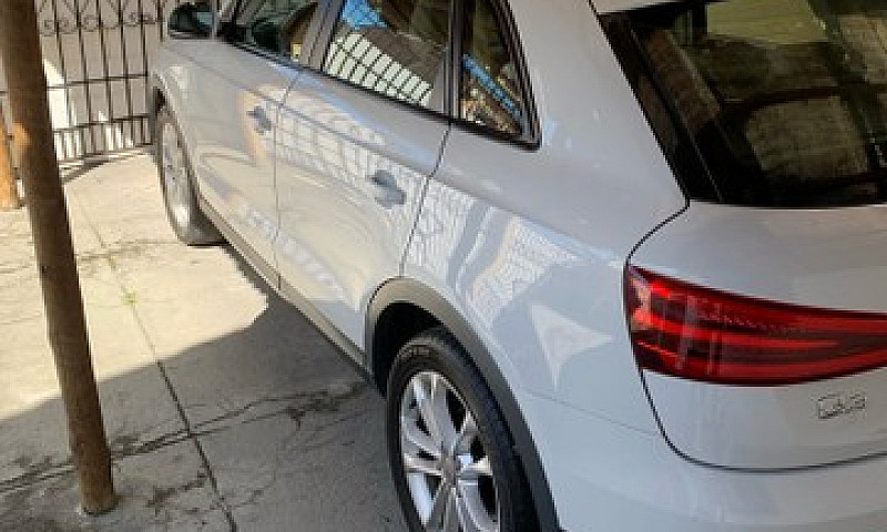 Audi Q3 2.0T Quattro...