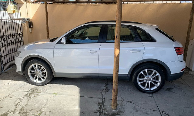Audi Q3 2.0T Quattro...