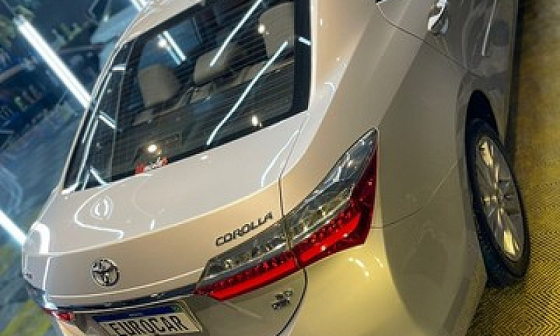 Toyota Corolla - 2.0...