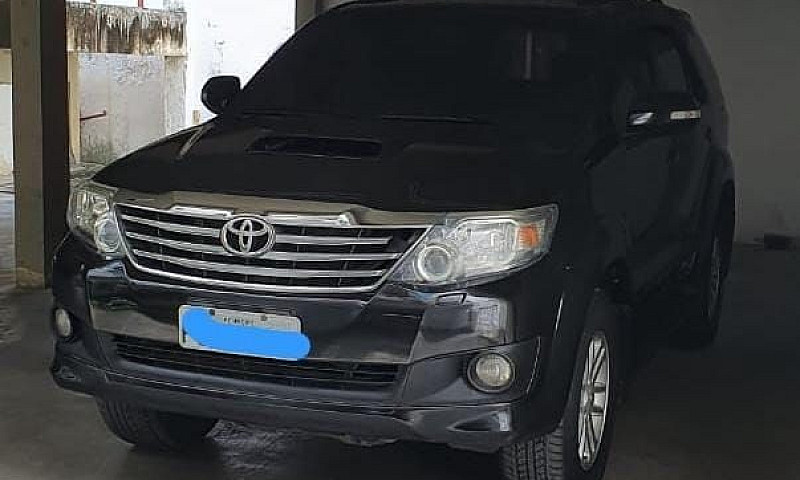 Toyota Hilux Sw4 3.0...