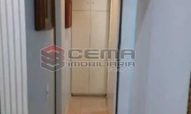 Apartamento : / Resi...