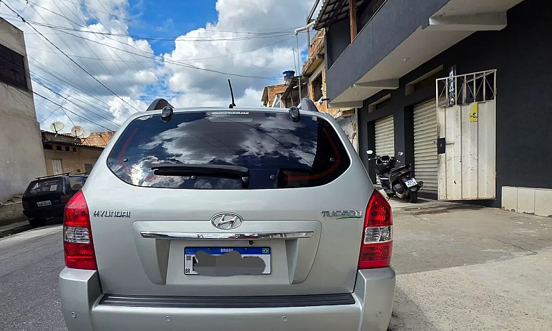 Hyundai Tucson 2.0 1...