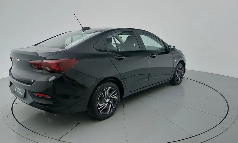 Chevrolet Onix Plus ...