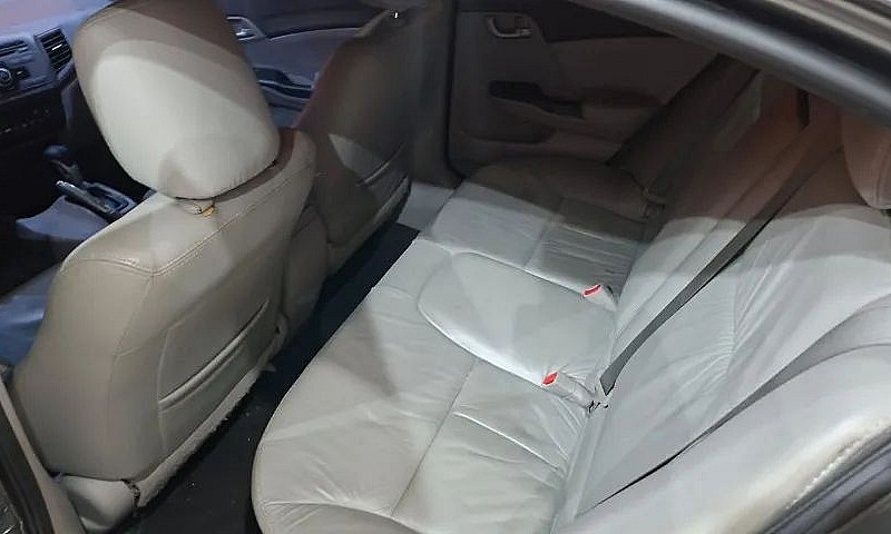 Honda Civic Sedan Lx...