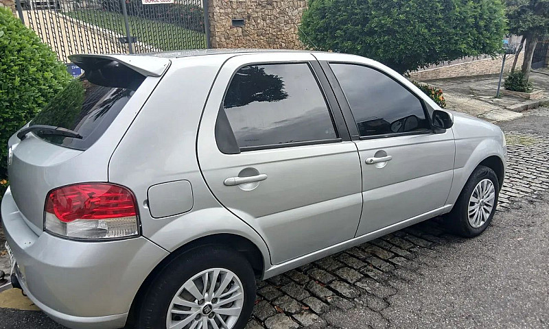 Fiat Palio Attra./It...