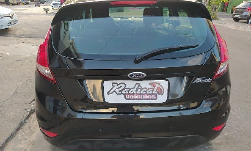 New Fiesta 1.5 Compl...