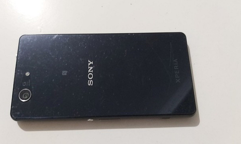Sony Xperia Z3 Compa...