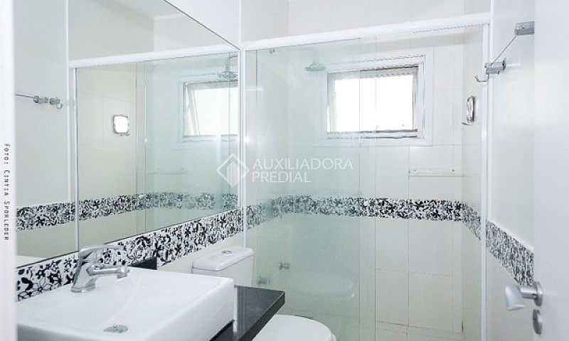 Casa À Venda Com 4 D...